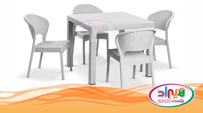 ست میز و صندلی پلاستیکی