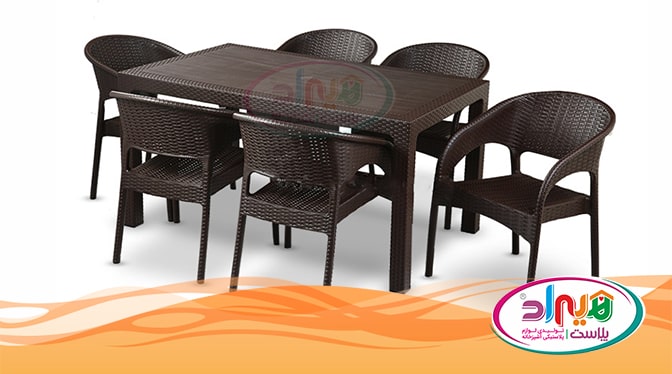 ست میز و صندلی پلاستیکی