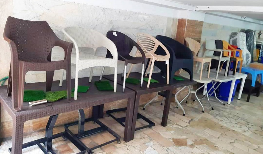 صندلی پلاستیکی