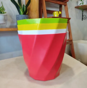 مراکز خرید و فروش عمده گلدان پلاستیکی