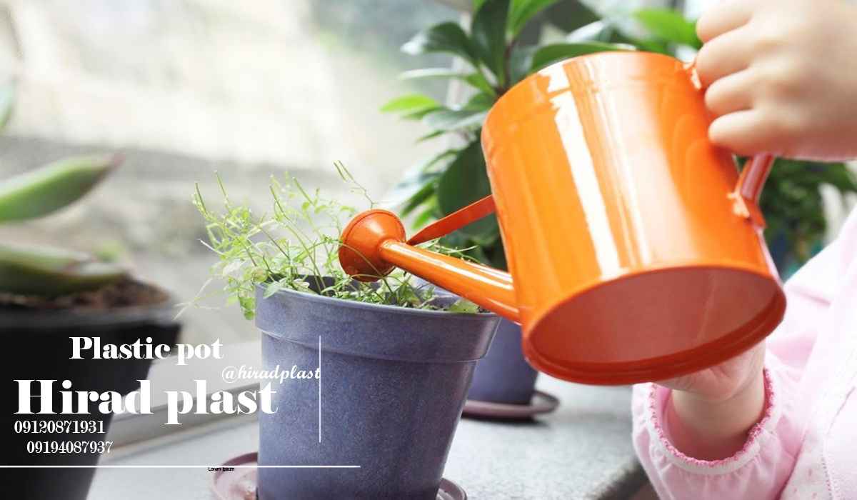 گلدان پلاستیکی مشکی