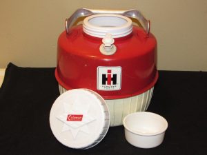 آشنایی با کلمن پلاستیکی و انواع آن